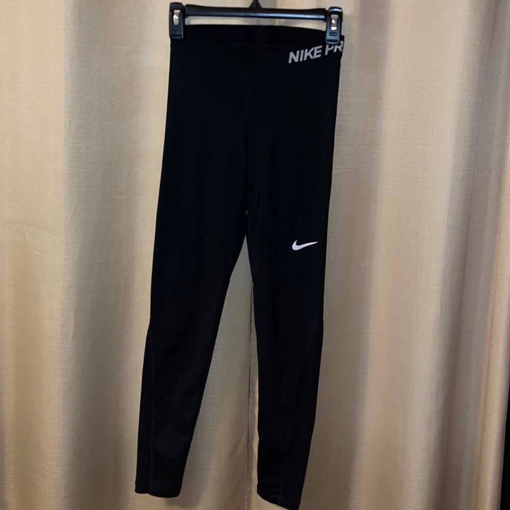 Nike Pro leggings